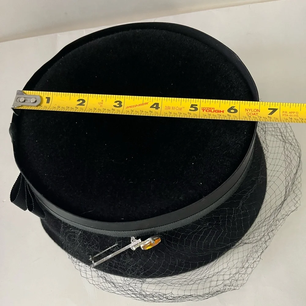 Vintage Peachbloom Velour Ladies Hat Union Made Size Medium Black with hatpin - Picture 8 of 15